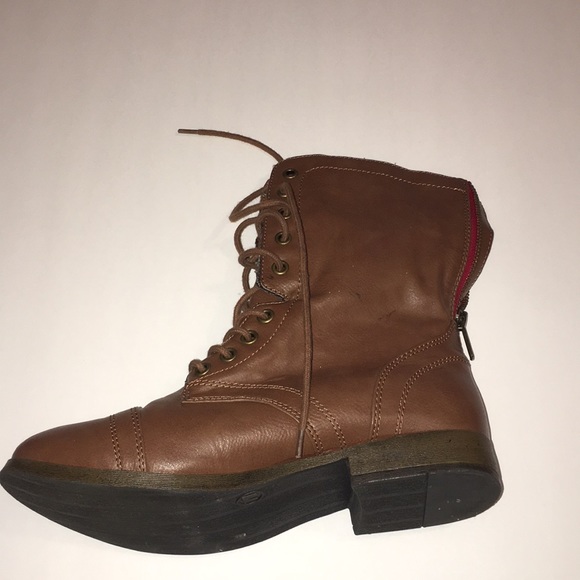 combat boots - Picture 3 of 4